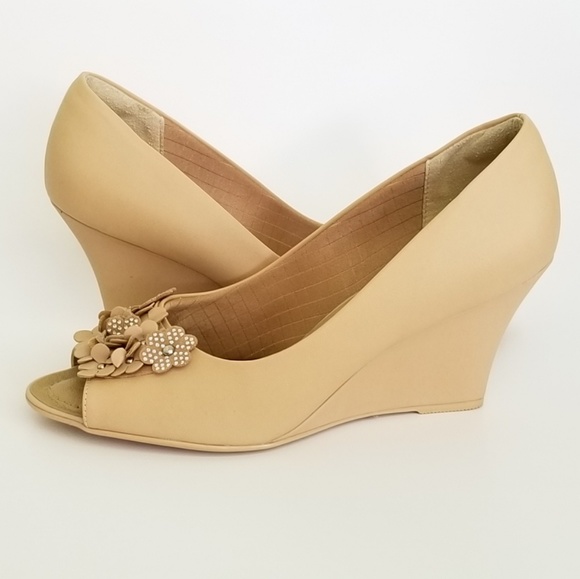 Wedges - Picture 1 of 3